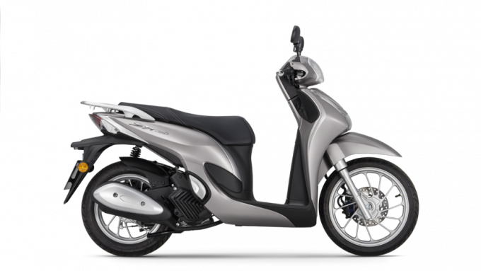 Honda SH Mode 125 Matte Techno Silver Metallic