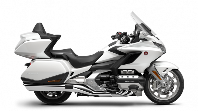 Honda GL1800 Goldwing Tour DCT Pearl Glare White