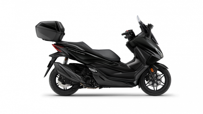 Honda Forza 350 Pearl Nightstar Black