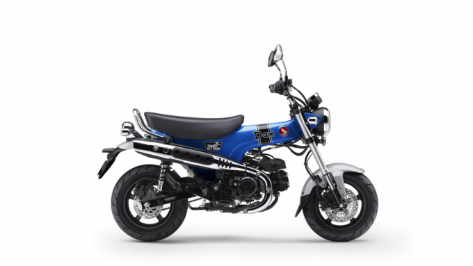 Honda DAX 125 Pearl Glittering Blue